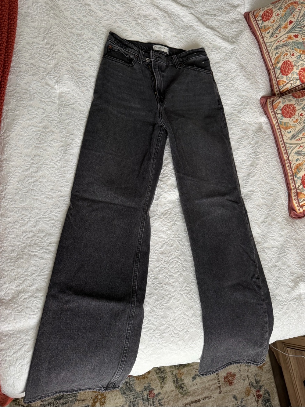 Abercrombie & Fitch 90s relaxed high rise Jean